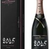 Champagner, Sekt & Prosecco Moët & Chandon Grand Vintage Rosé 2015 - Gift Set