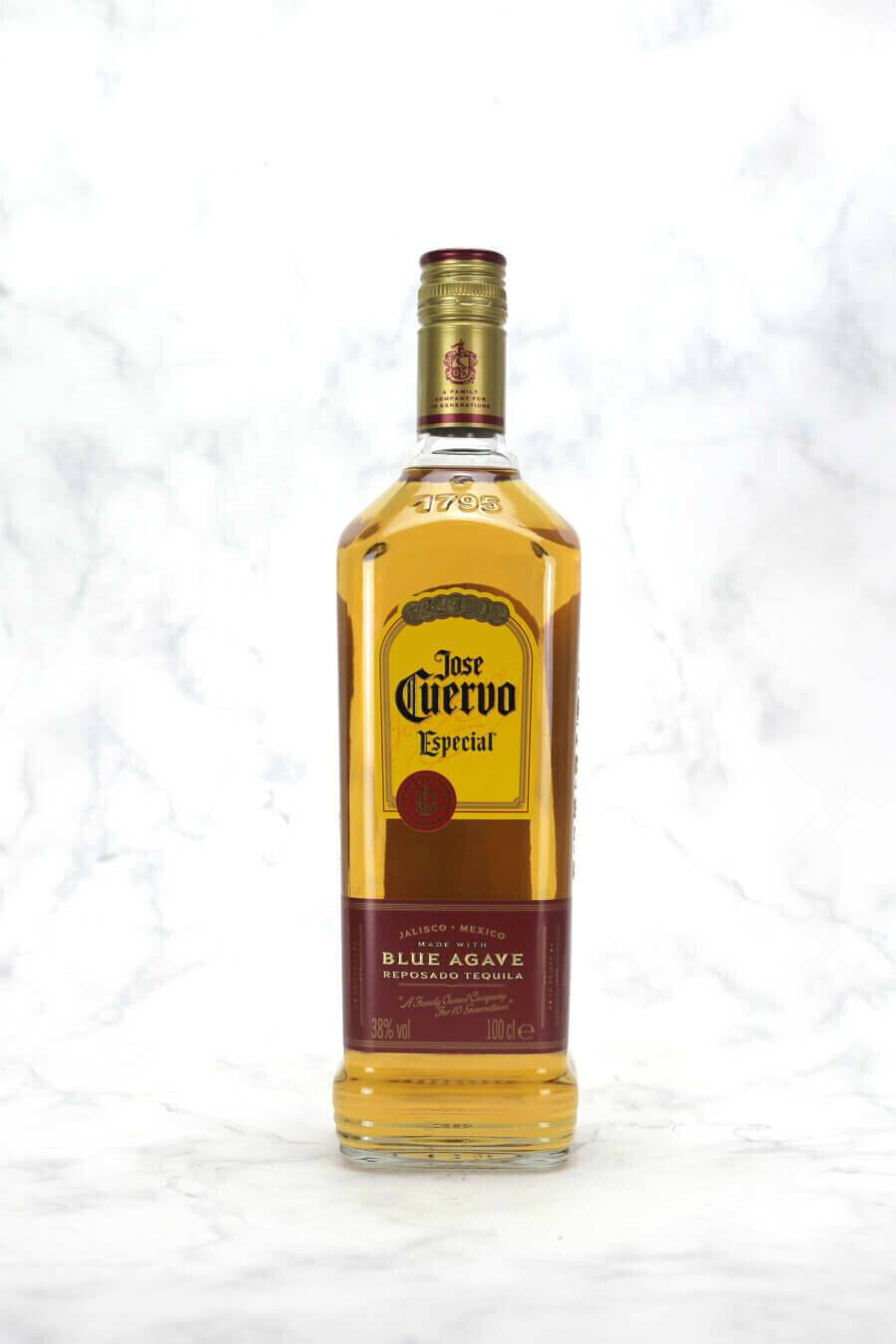 Cuervo Reposado Especial gold 1l 38% Spirituosen & Schnaps